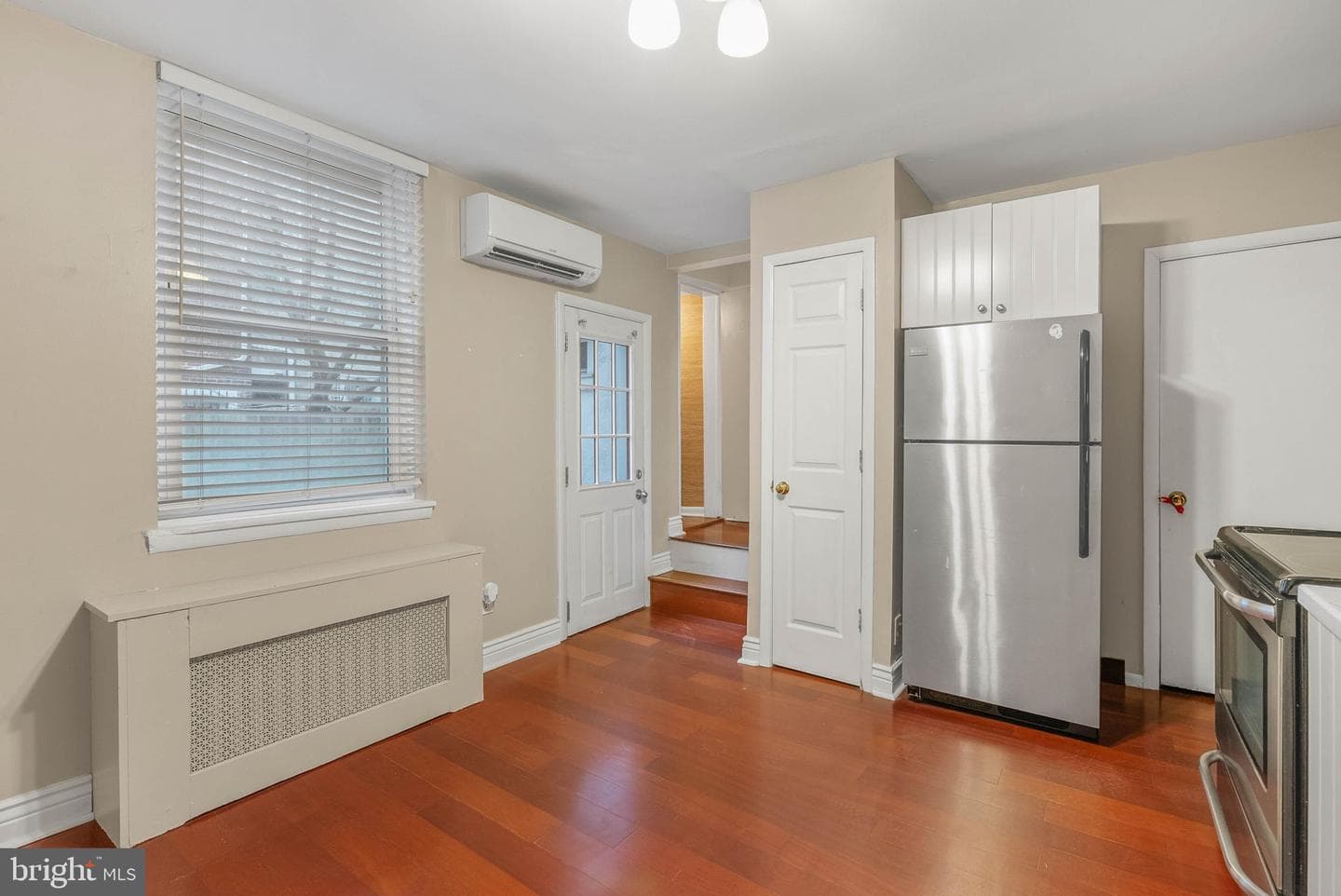 129 Bainbridge Street photo 50
