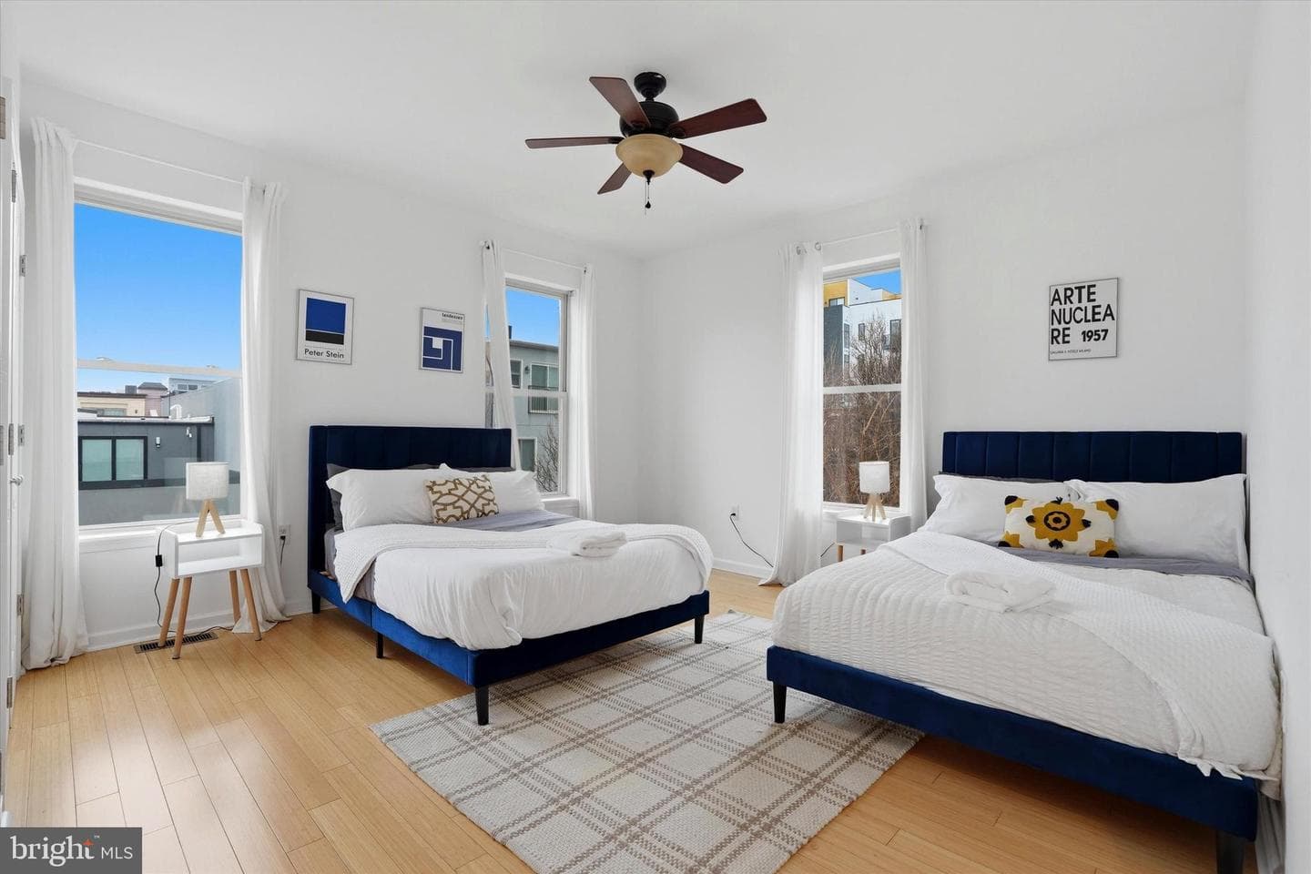 1011 N Orianna Street photo 21