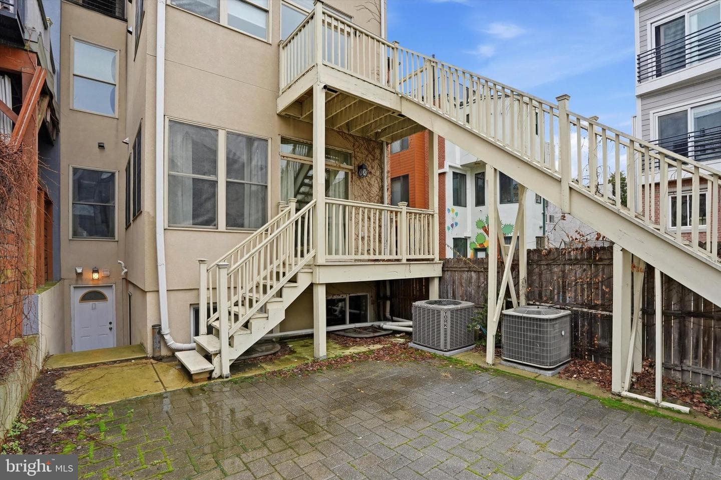 1011 N Orianna Street photo 23