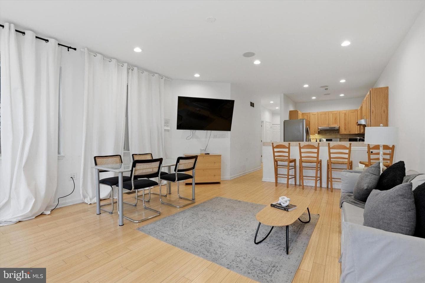 1011 N Orianna Street photo 38