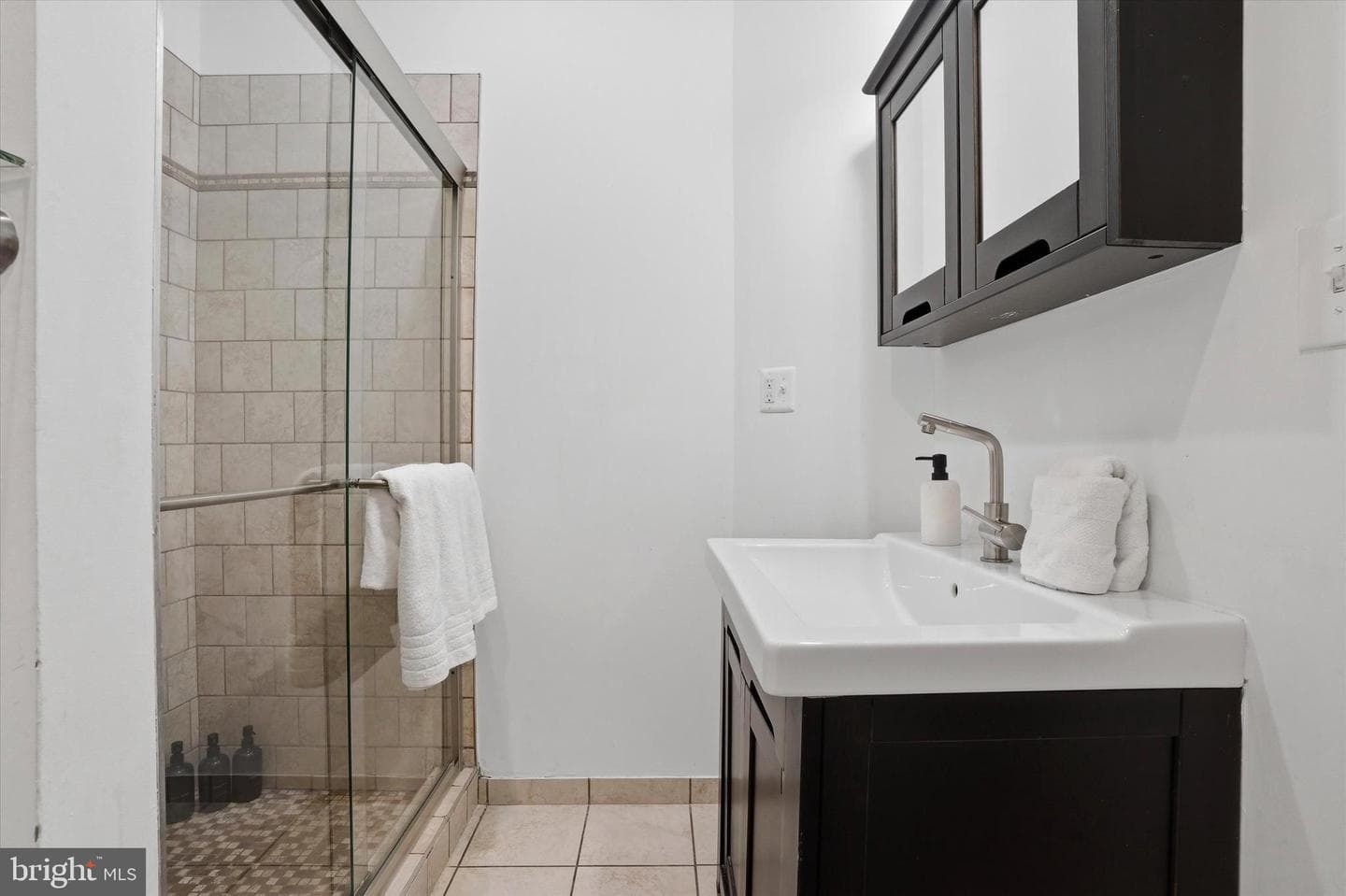 1011 N Orianna Street photo 7