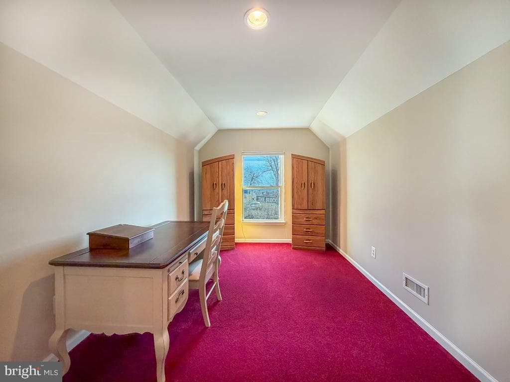 838 Gina Drive photo 23