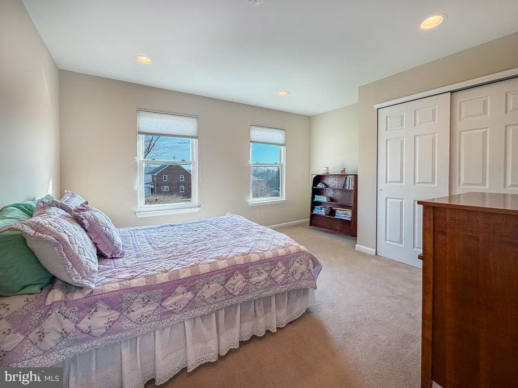 838 Gina Drive photo 27