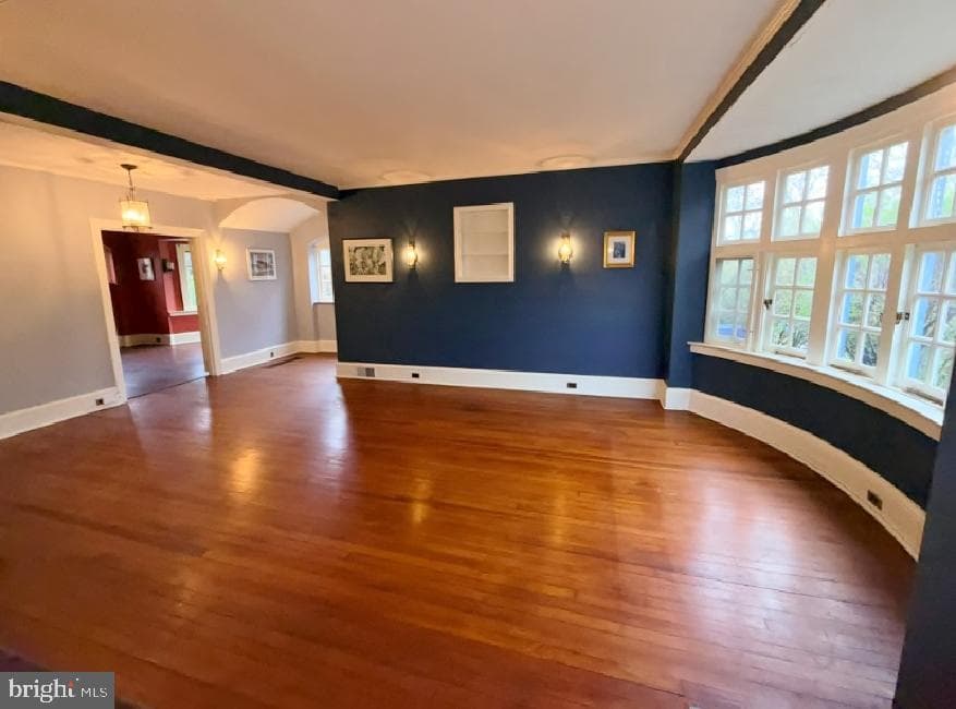 3130 W Penn Street photo 10