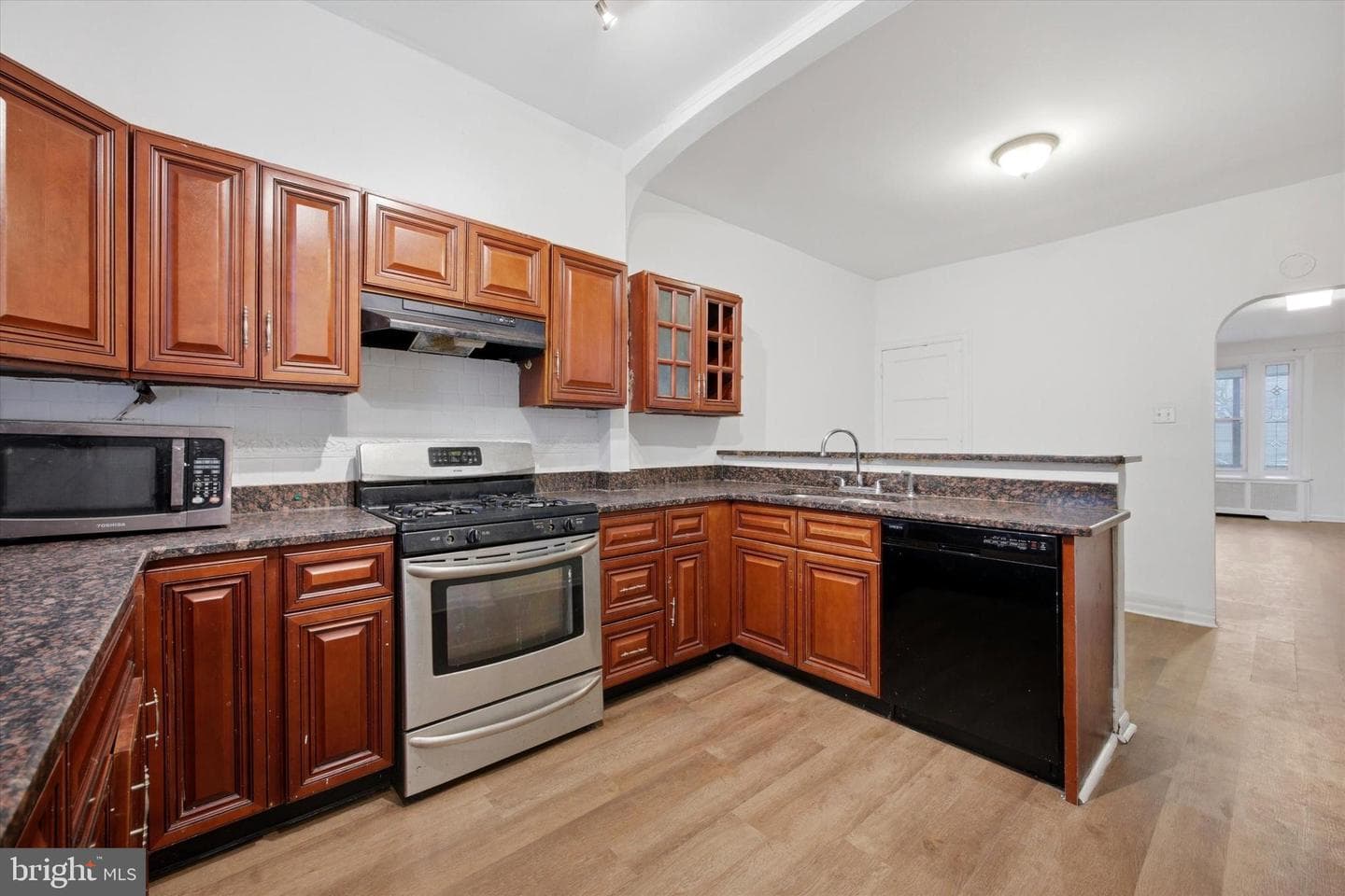 227 W Rockland Street photo 21