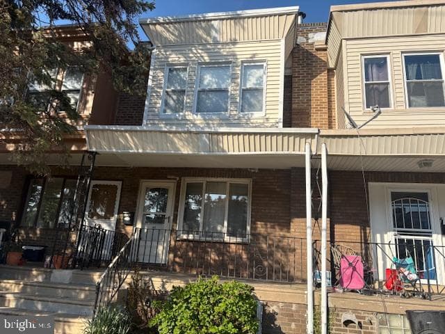 4603 Sheffield Avenue photo 2