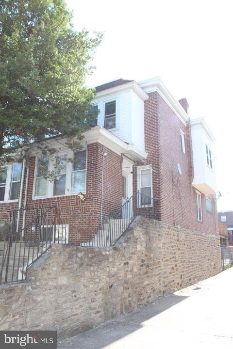5911 Reach Street photo 2