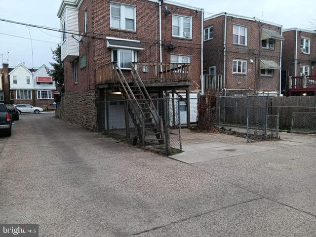 5911 Reach Street photo 38