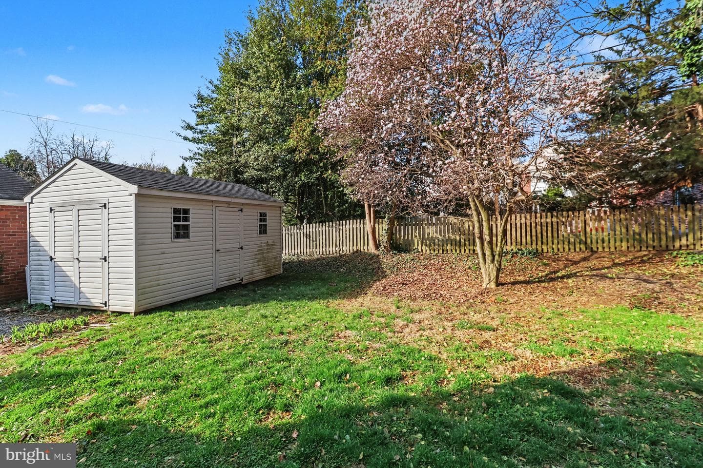 5610 Houghton Street photo 36