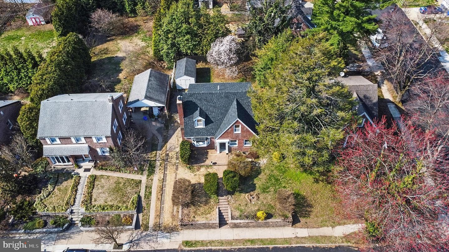 5610 Houghton Street photo 7