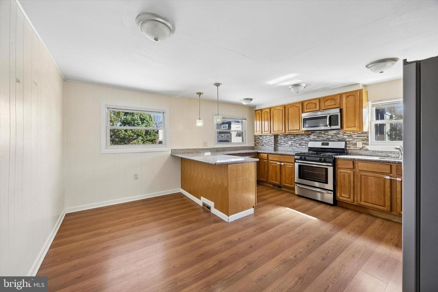2842 Michael Road photo 4