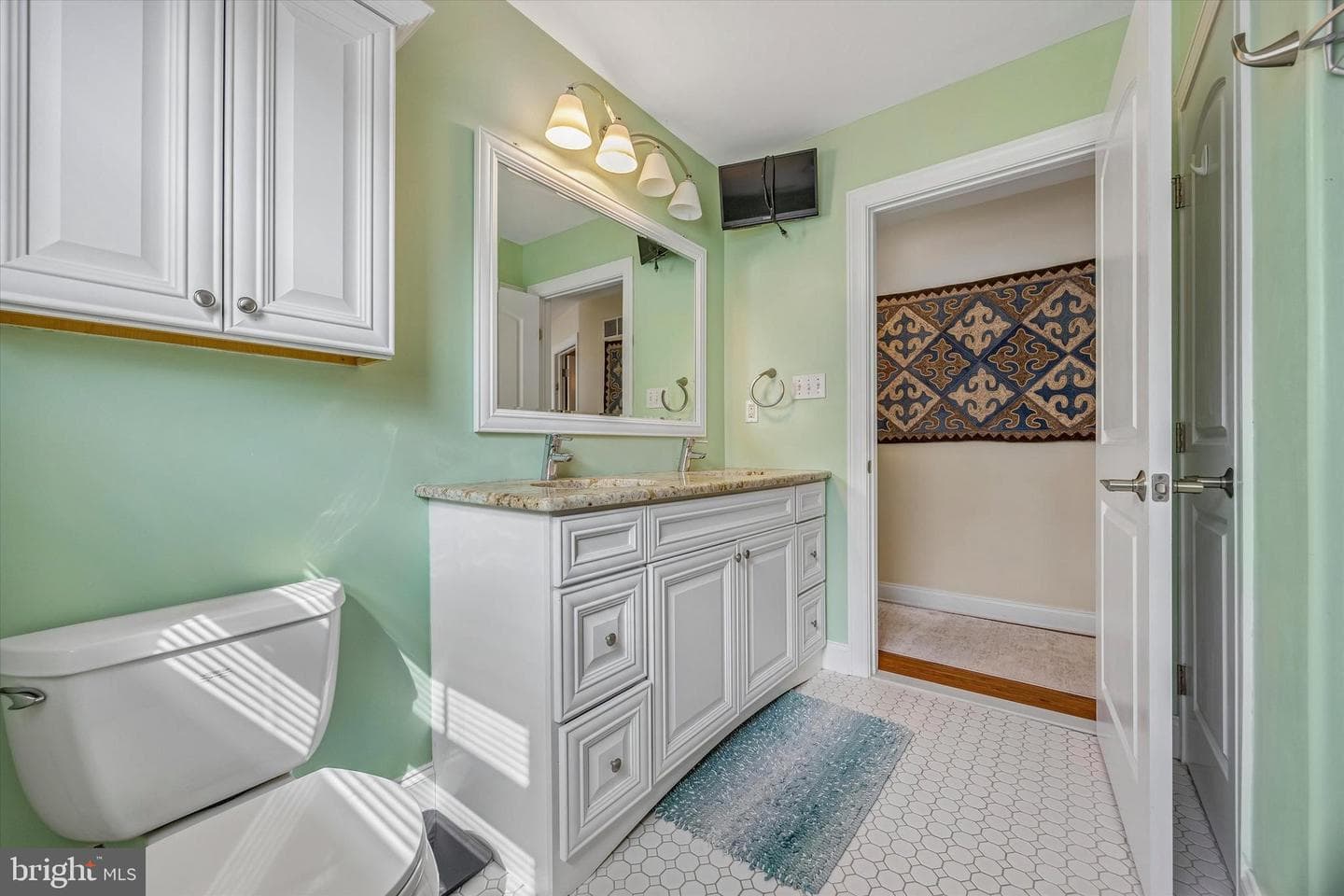 462 Oriole Street photo 26