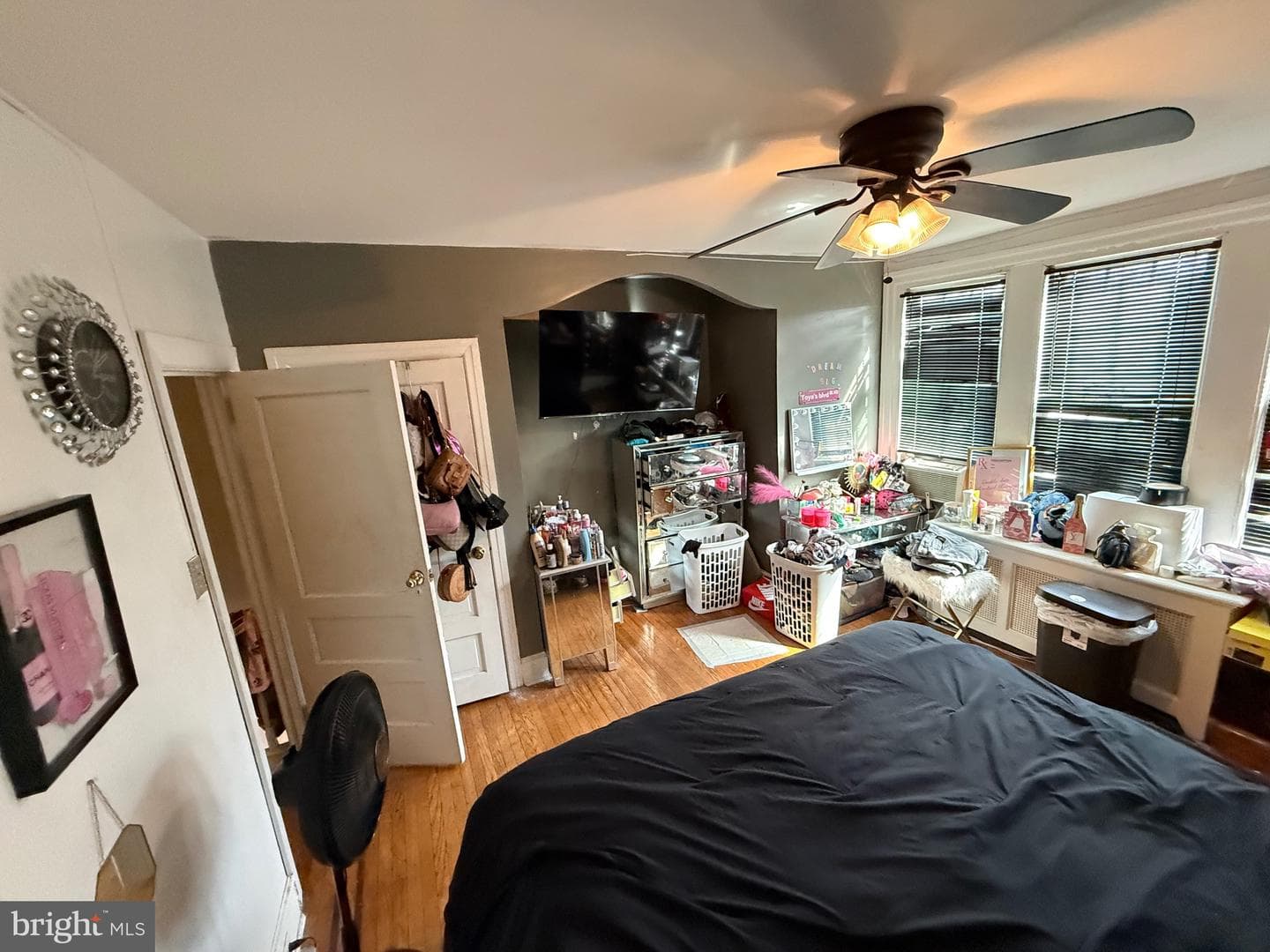 5627 Arlington Street photo 38