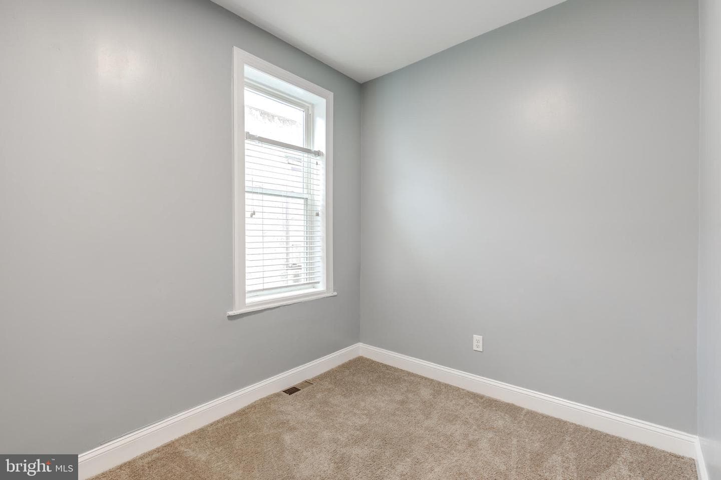 5839 Christian Street photo 20