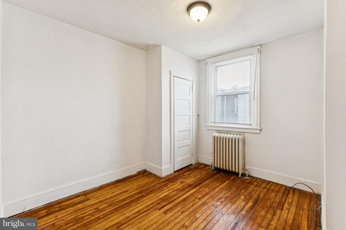 217 Linton Street photo 17
