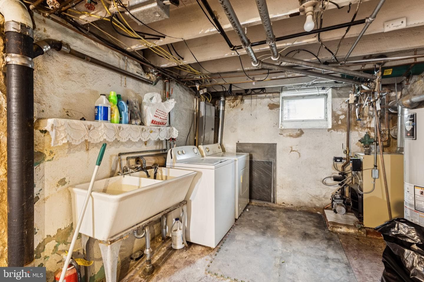 217 Linton Street photo 19