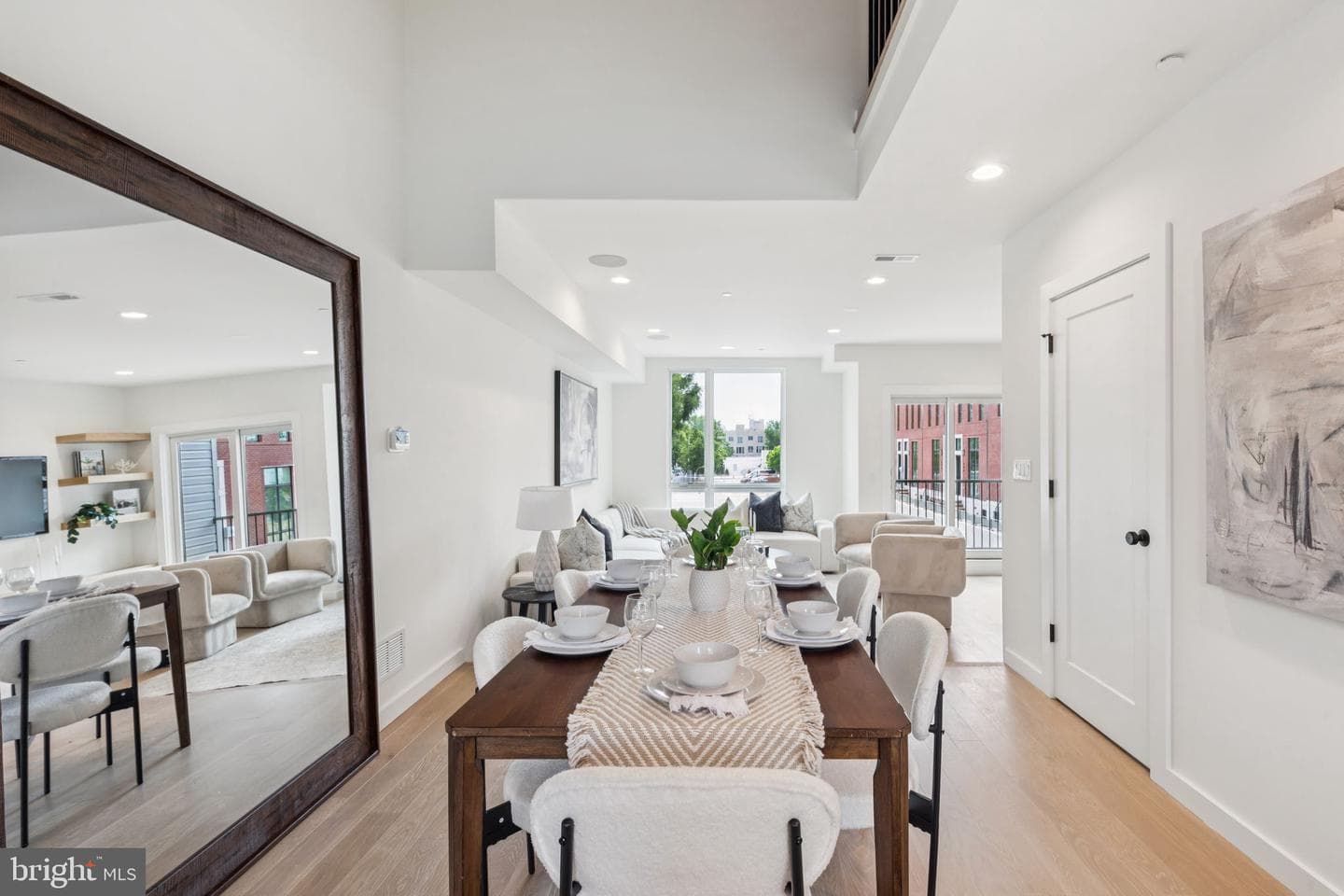 610 Brenna Walk photo 22