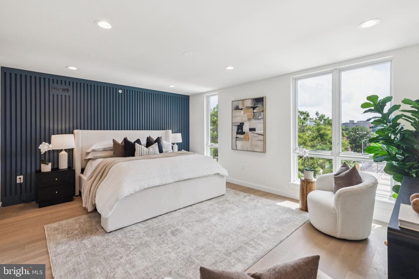 610 Brenna Walk photo 61