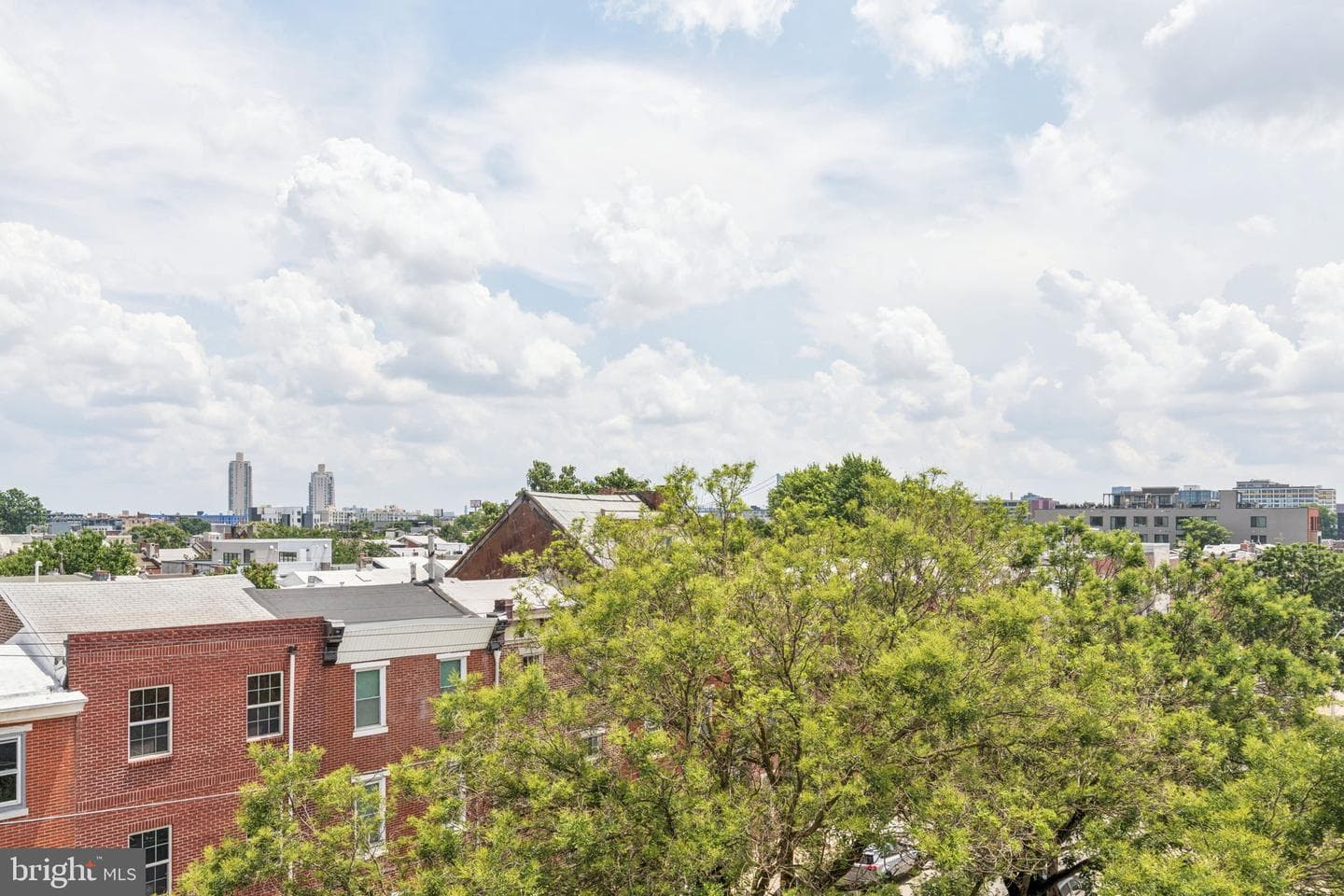 610 Brenna Walk photo 67