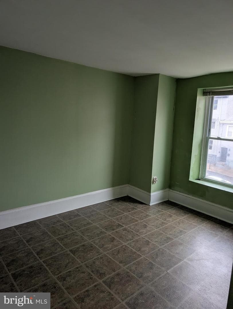 3450 Sunnyside Avenue photo 6