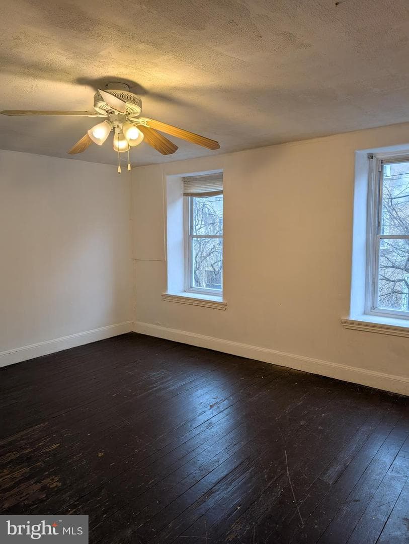3450 Sunnyside Avenue photo 9