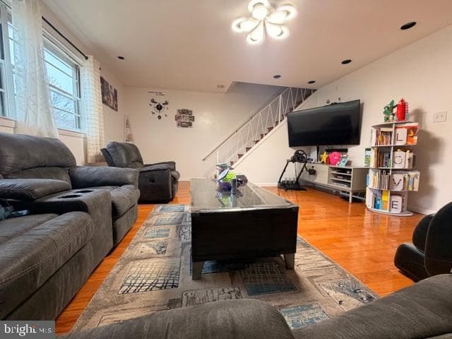 810 Kendrick Street photo 5