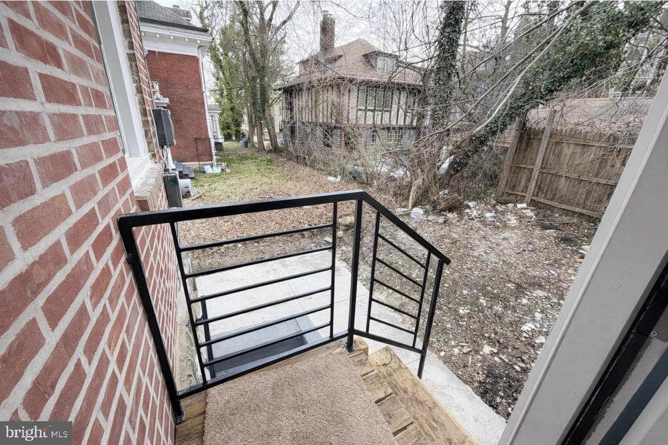 6218 Mccallum Street photo 13