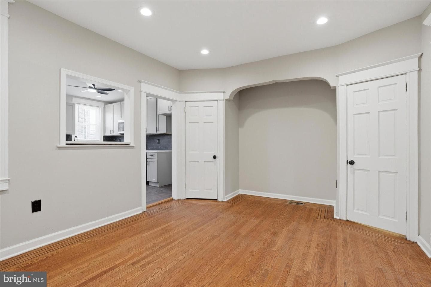 6258 Magnolia Street photo 9