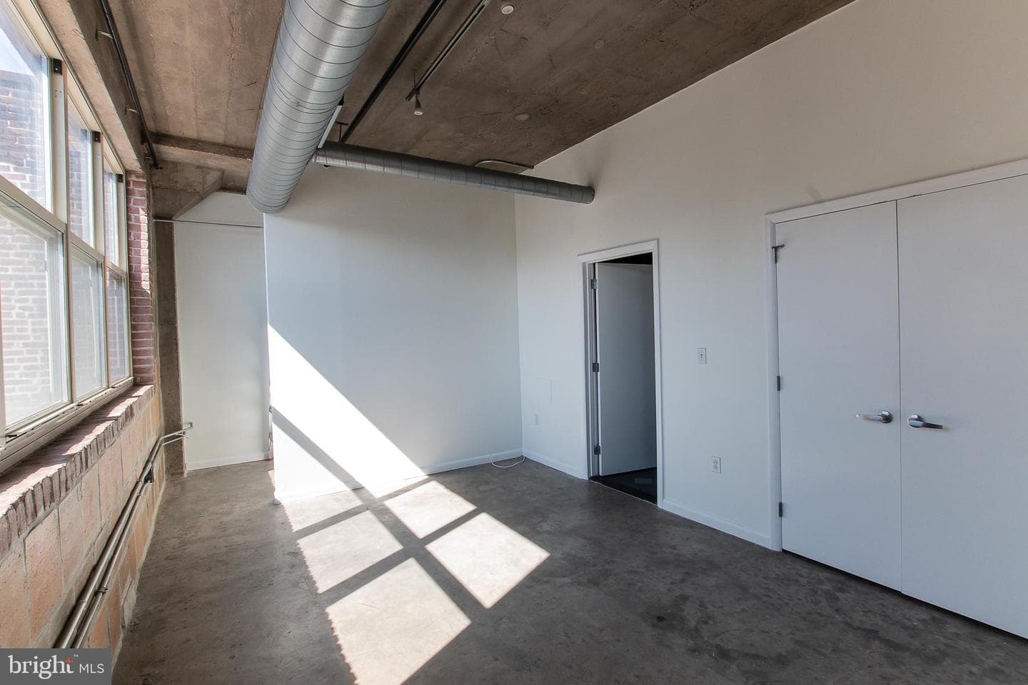 1220 Buttonwood Street #505 photo 15