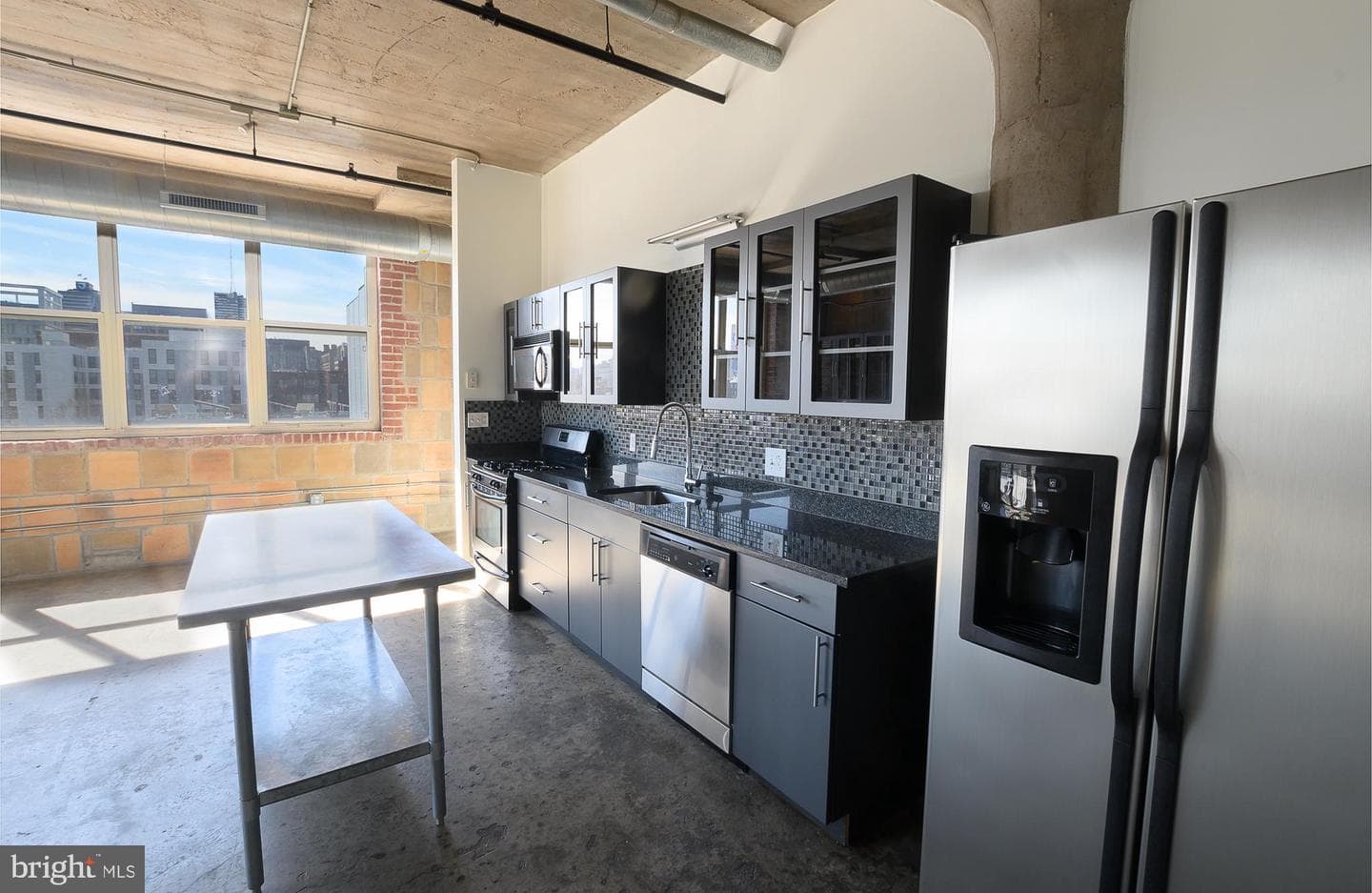 1220 Buttonwood Street #505 photo 3