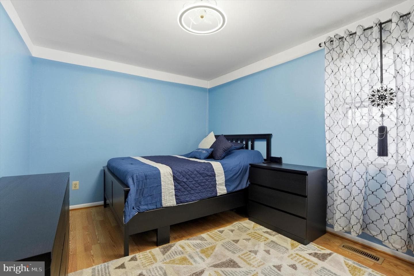 190 Larkspur Street photo 18