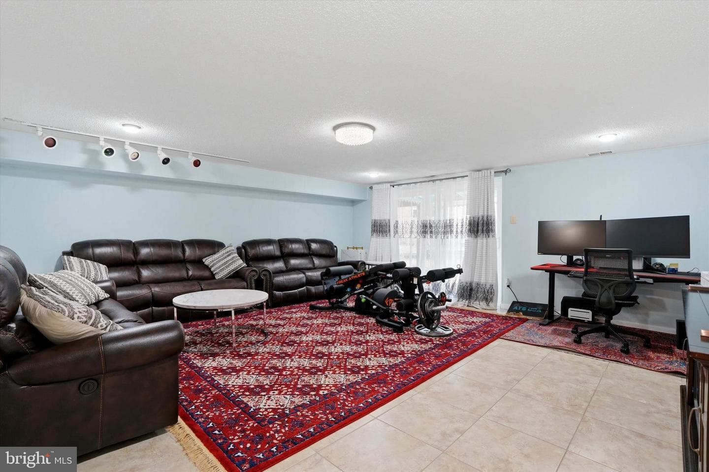 190 Larkspur Street photo 21
