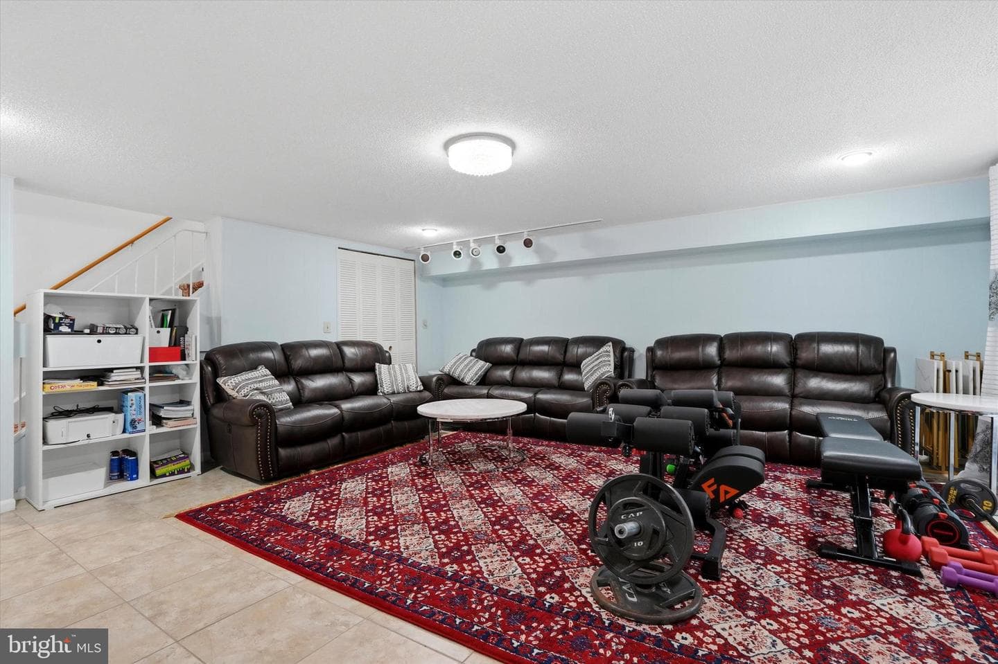 190 Larkspur Street photo 22