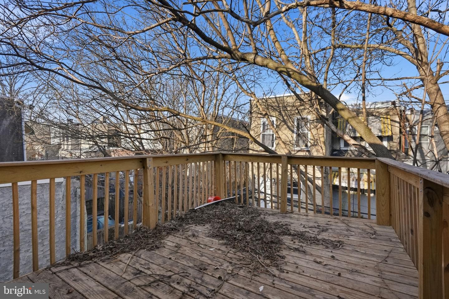 1526 S Lecount Street photo 32