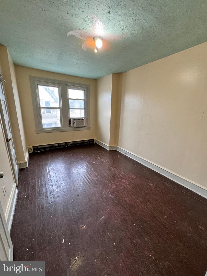 7415 Torresdale Avenue photo 5