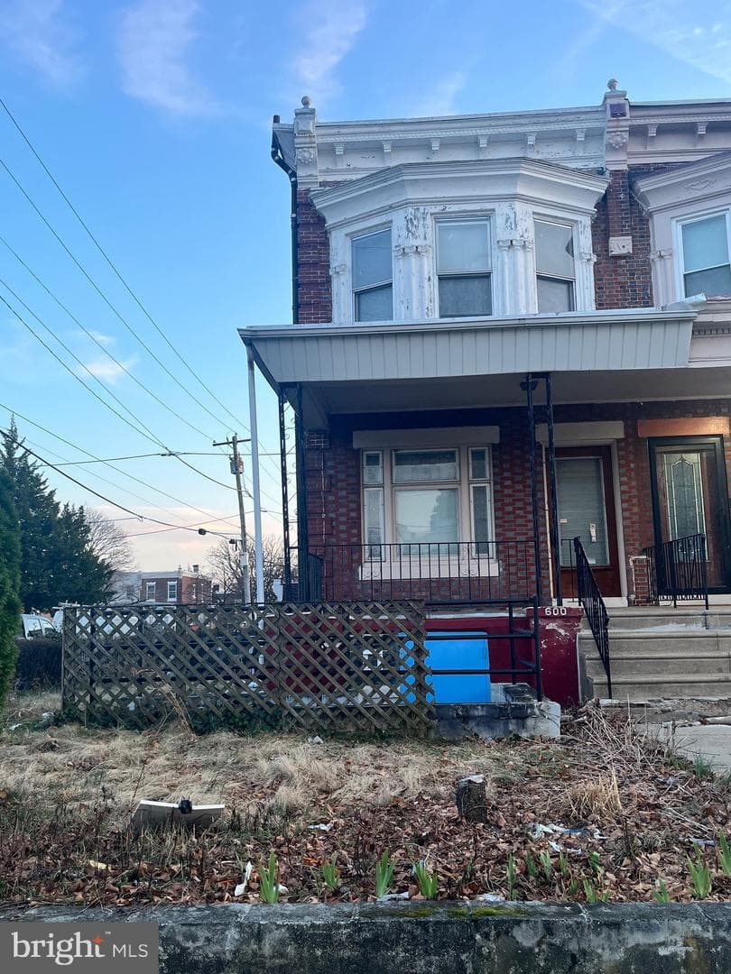 600 W Chew Avenue
