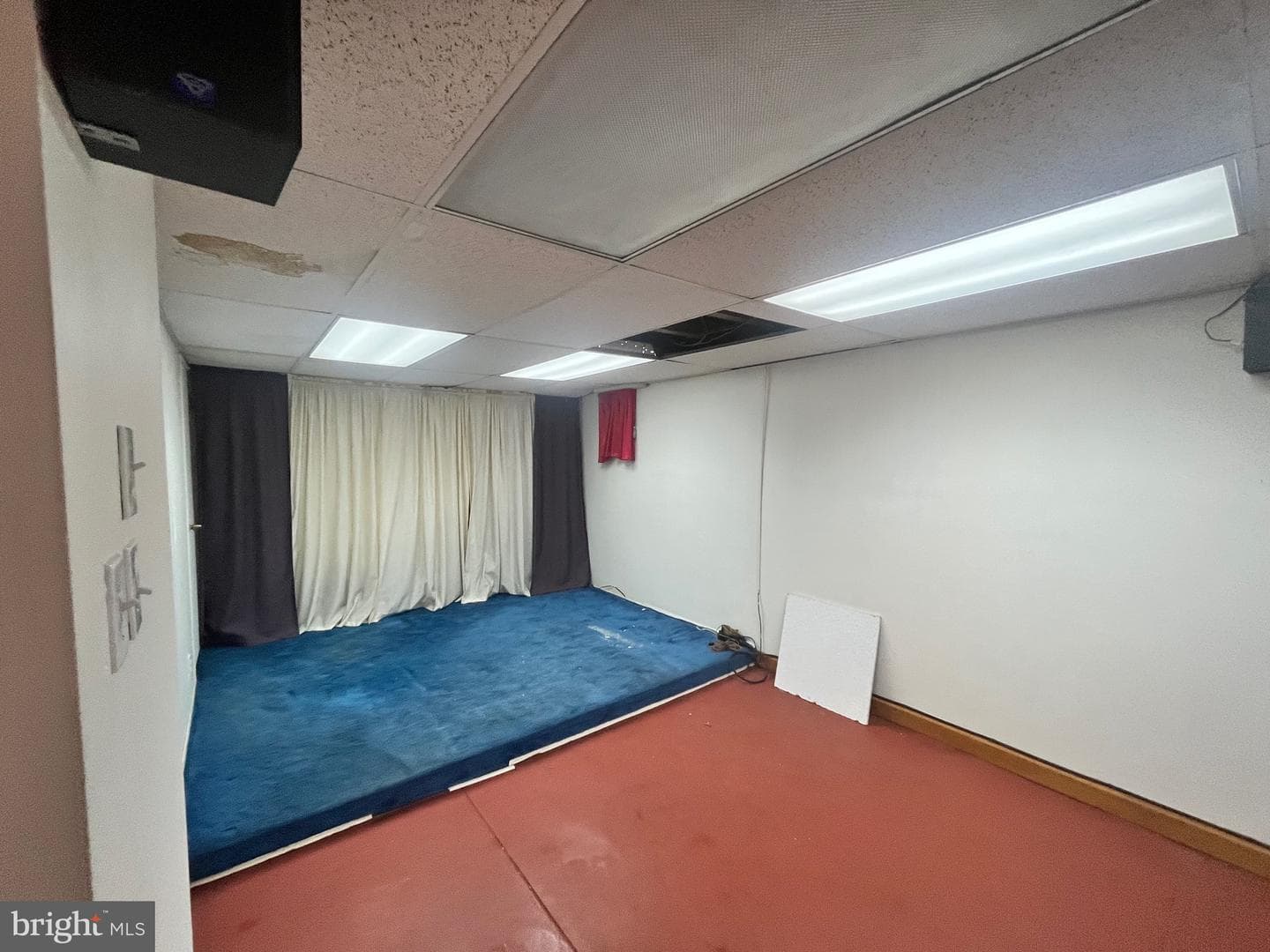 600 W Chew Avenue photo 22