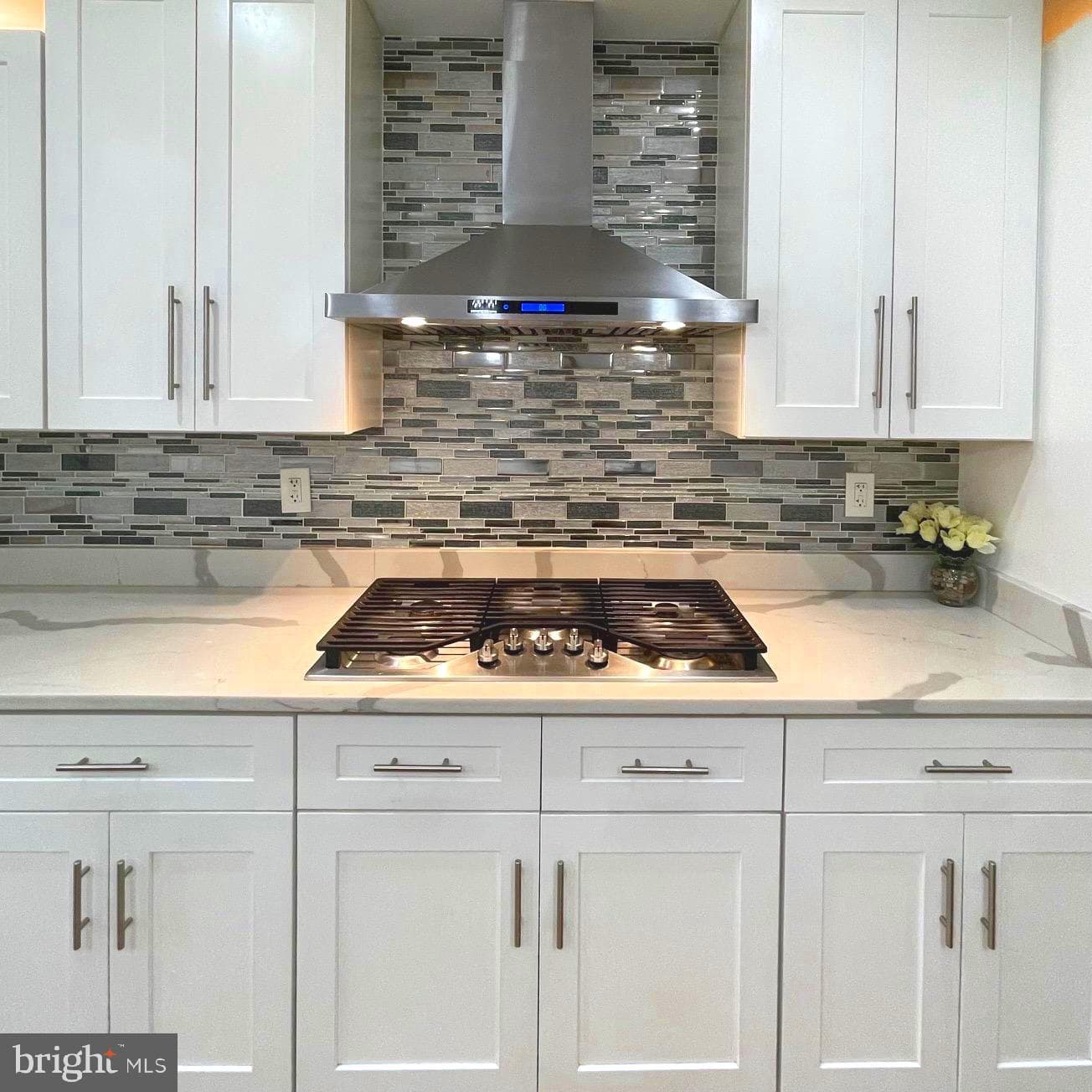 126 Tasker Street photo 8
