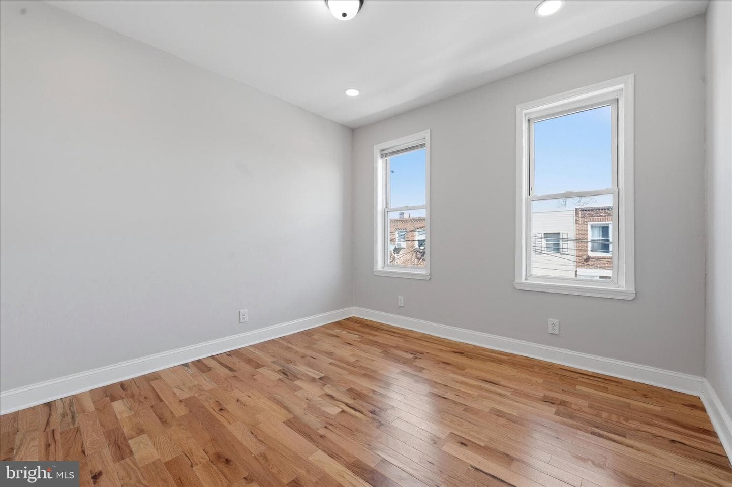 1834 E Albert Street photo 20