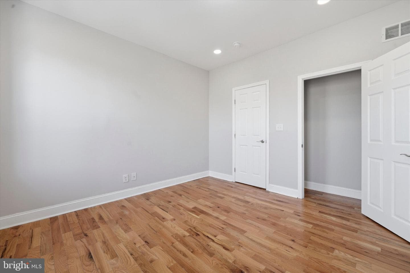 1834 E Albert Street photo 21