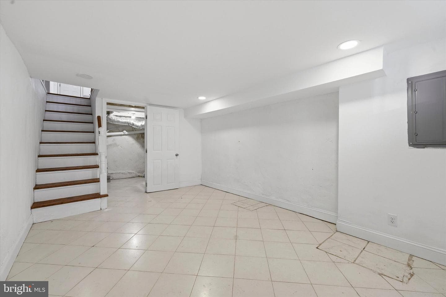 1834 E Albert Street photo 22