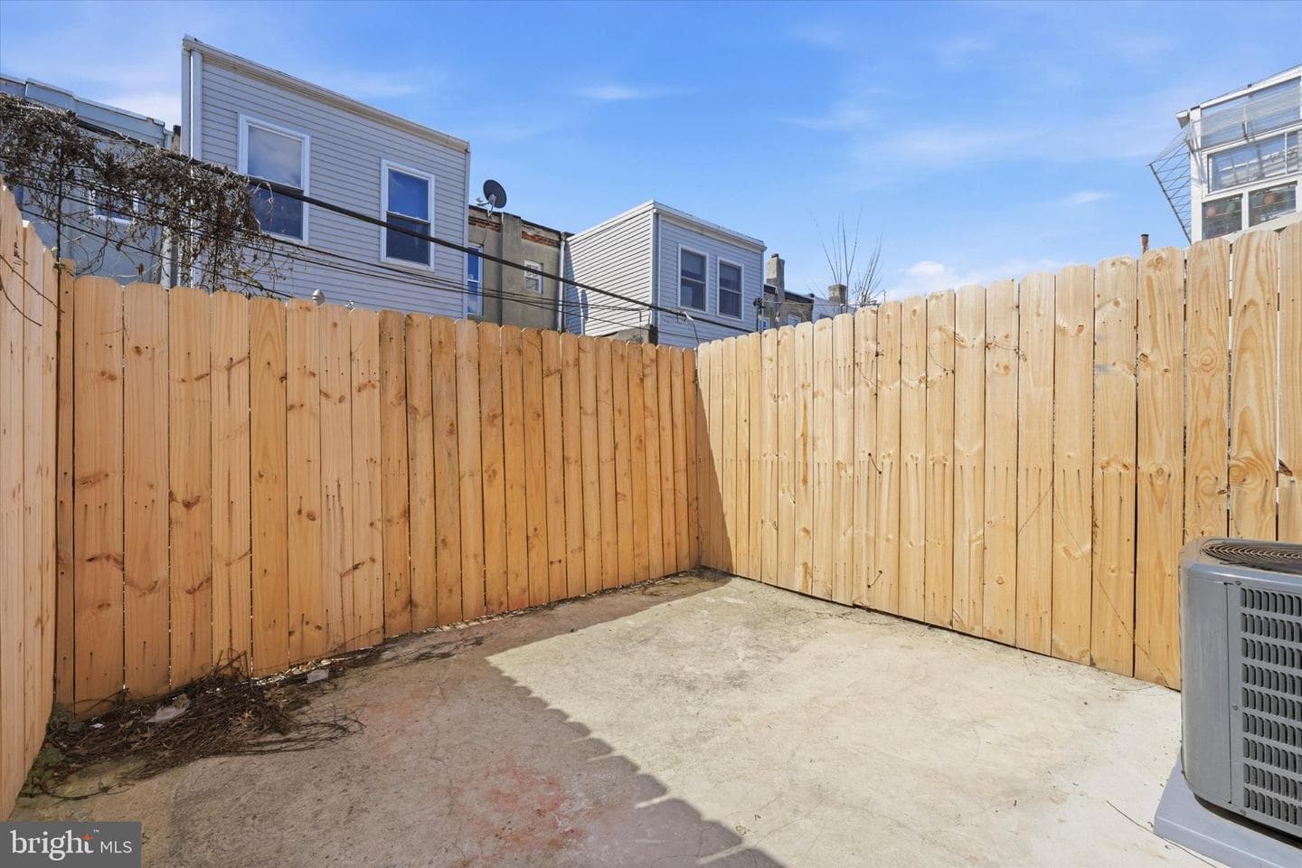 1834 E Albert Street photo 25
