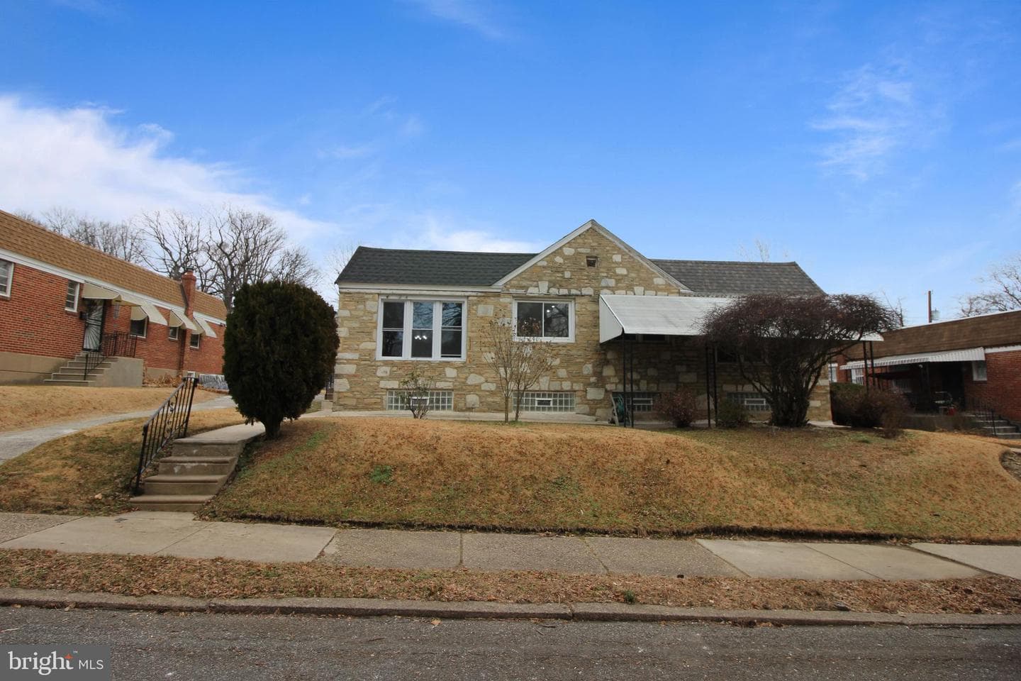 6415 N 10th Street