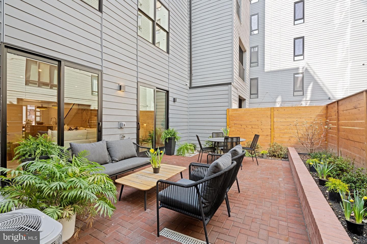 207a Vine Street photo 25