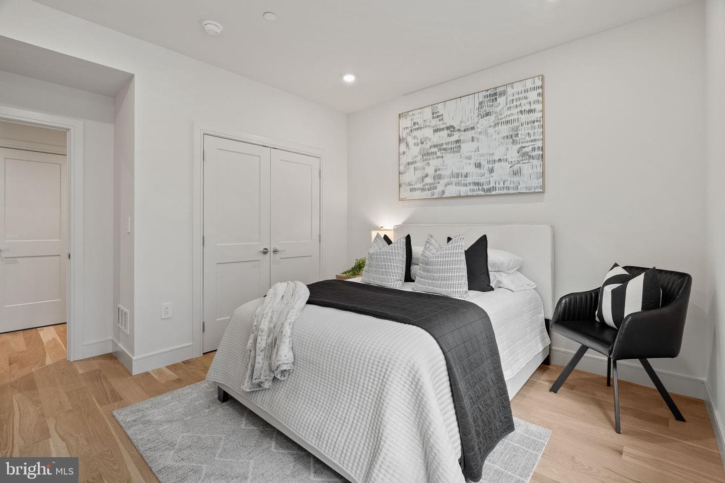 207a Vine Street photo 41