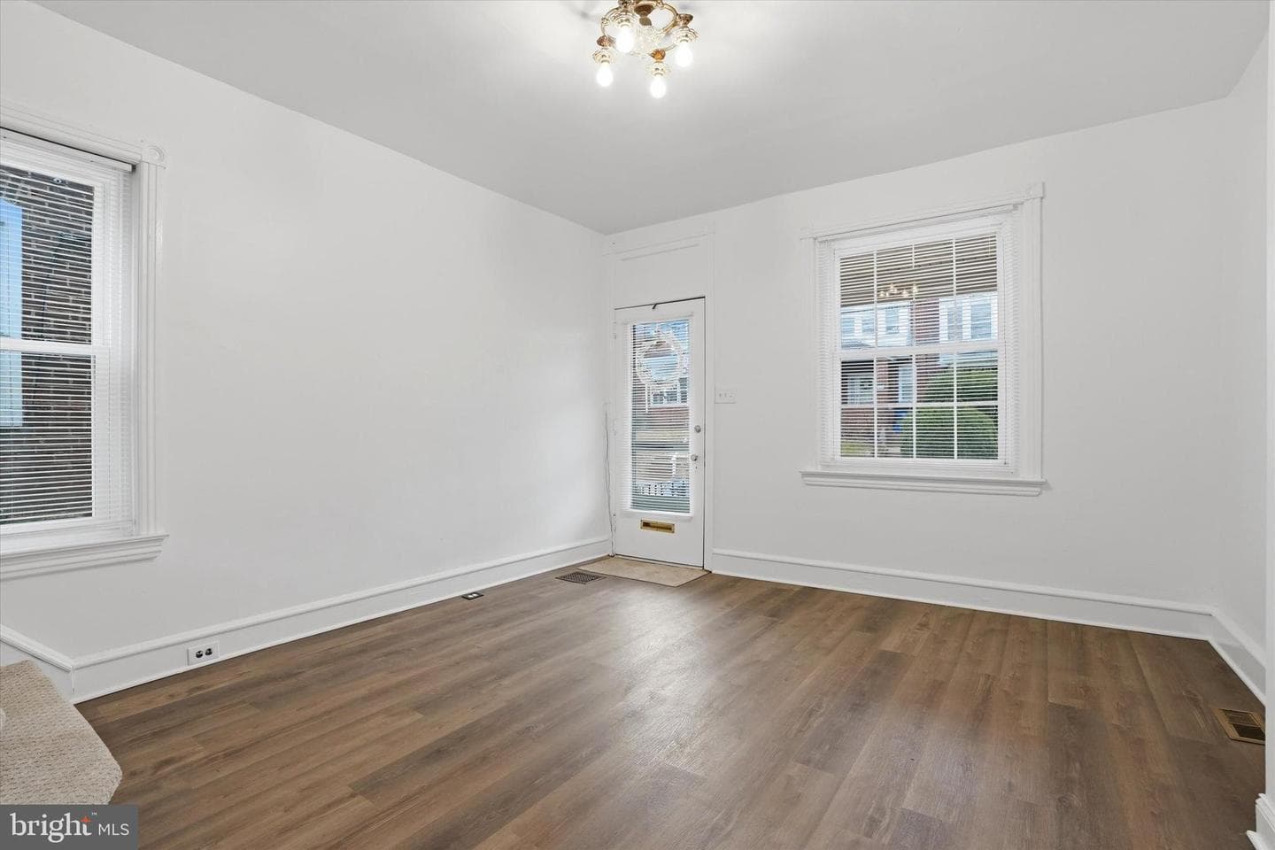 412 Delmar Street photo 6