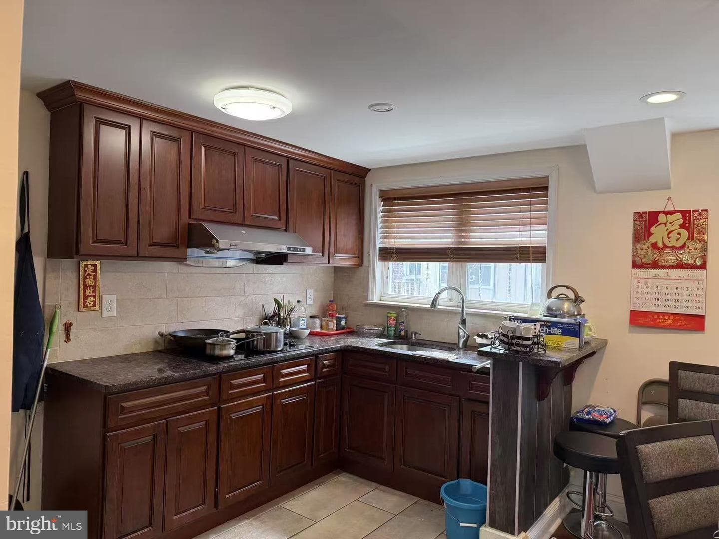736 Landis Street photo 4