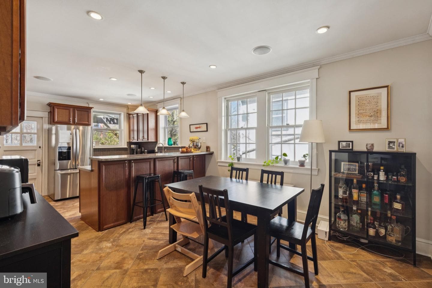519 Burnham Road photo 7