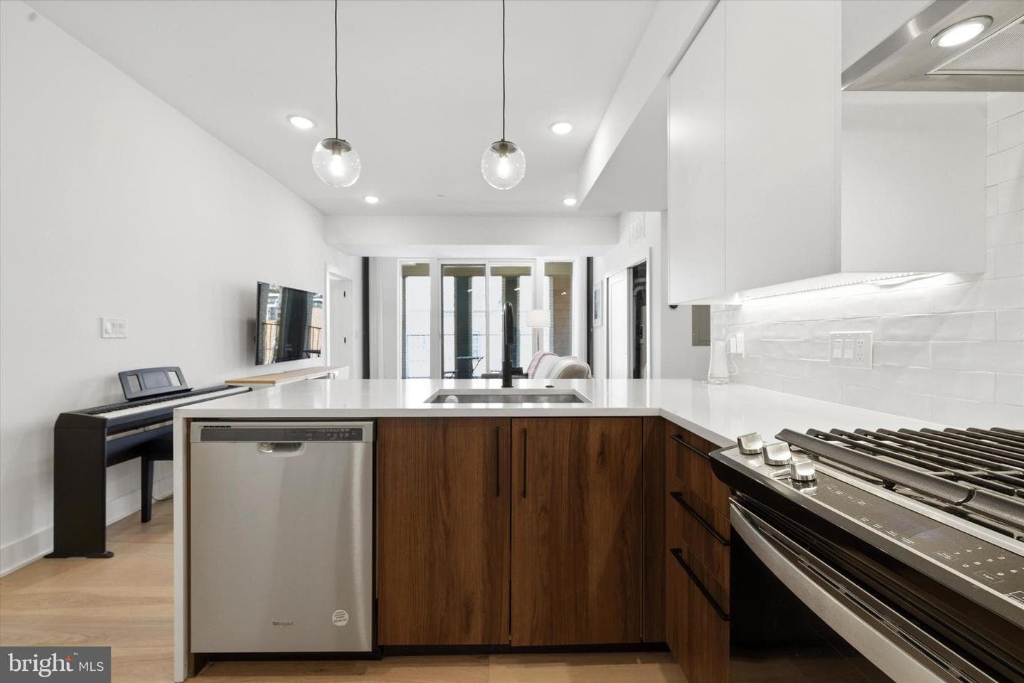 1723 Francis Street #3f photo 8