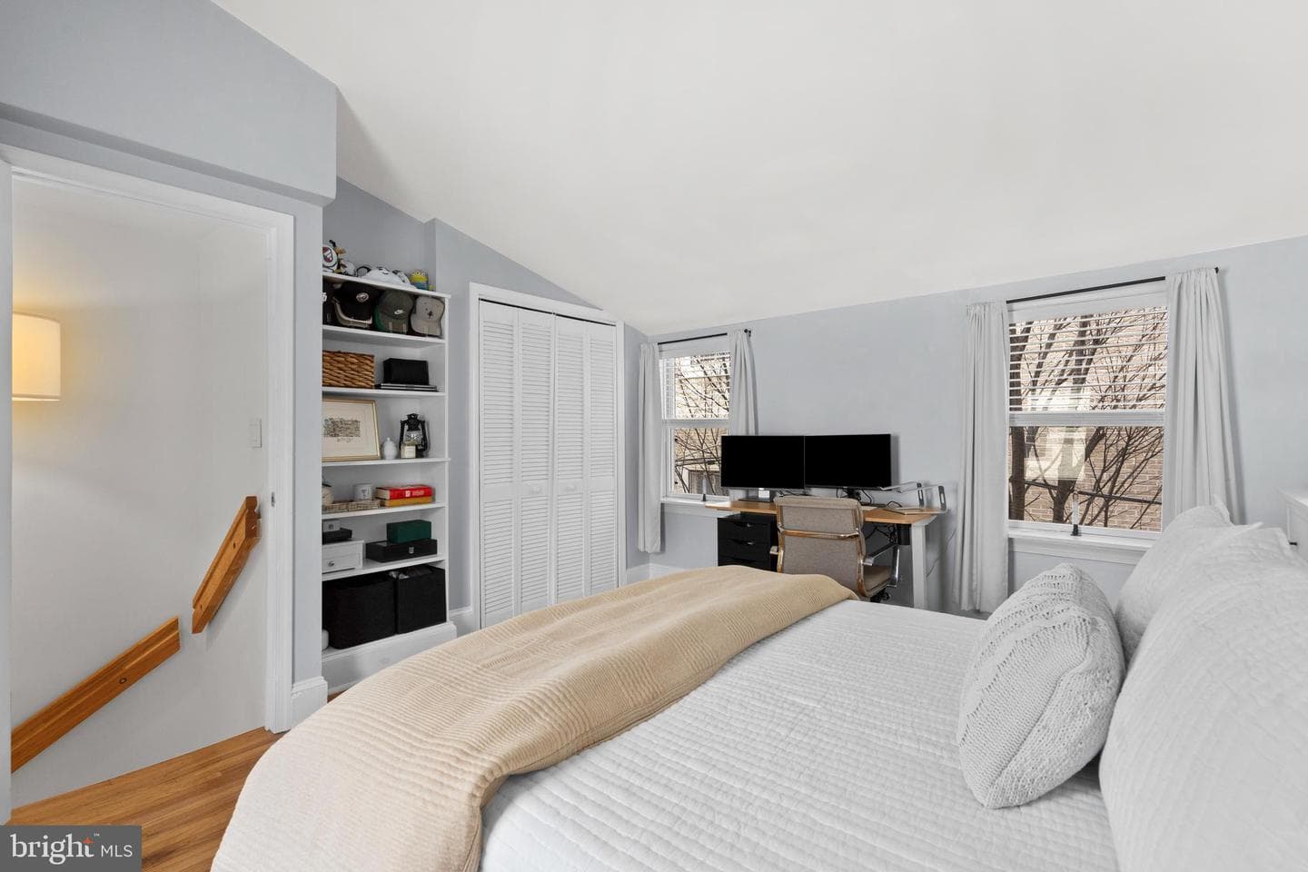 1639 Addison Street photo 12